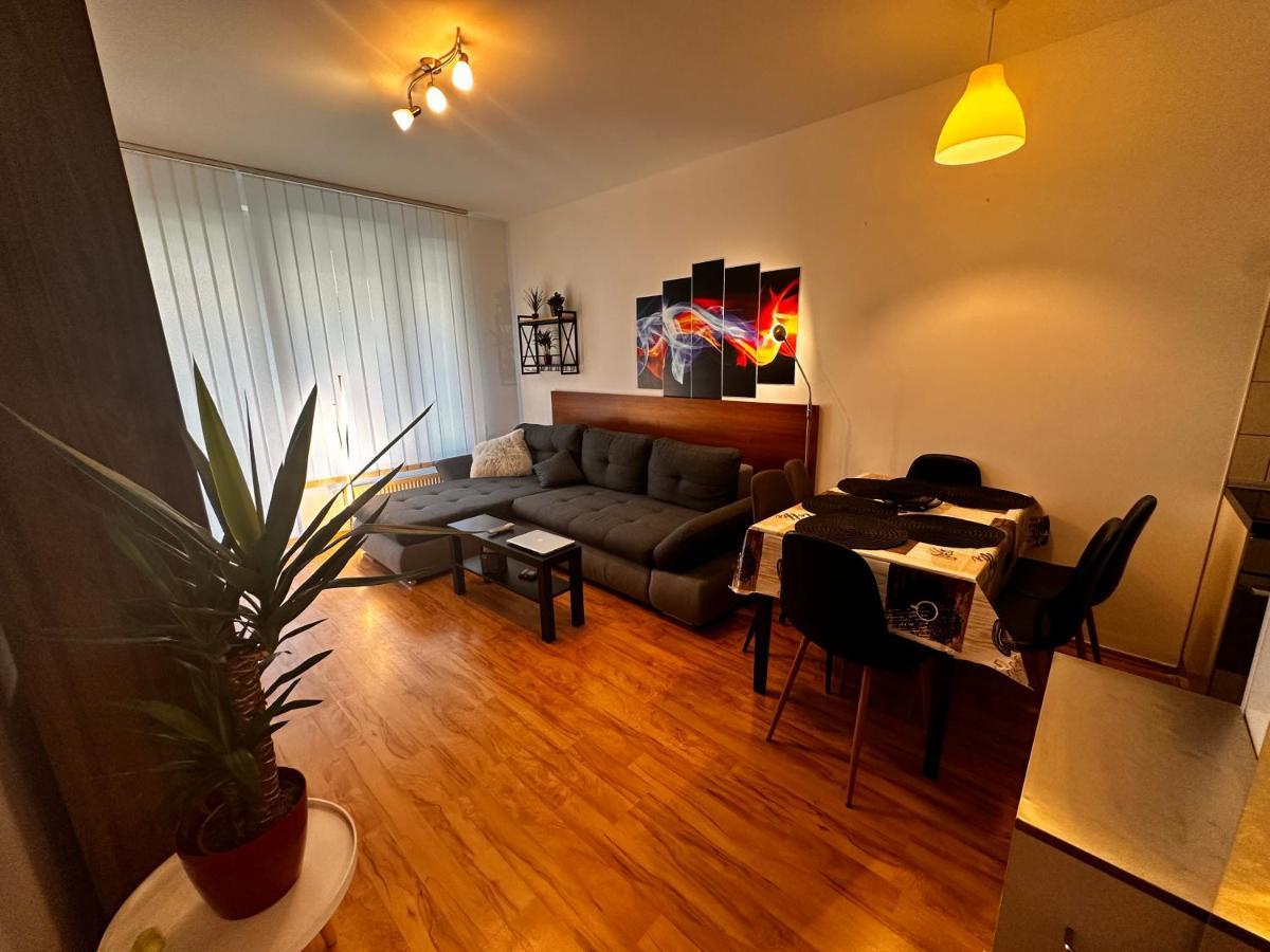 Zoe Apartman บูดาเปสต์ ภายนอก รูปภาพ