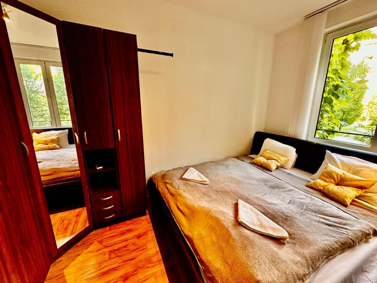 Zoe Apartman บูดาเปสต์ ภายนอก รูปภาพ